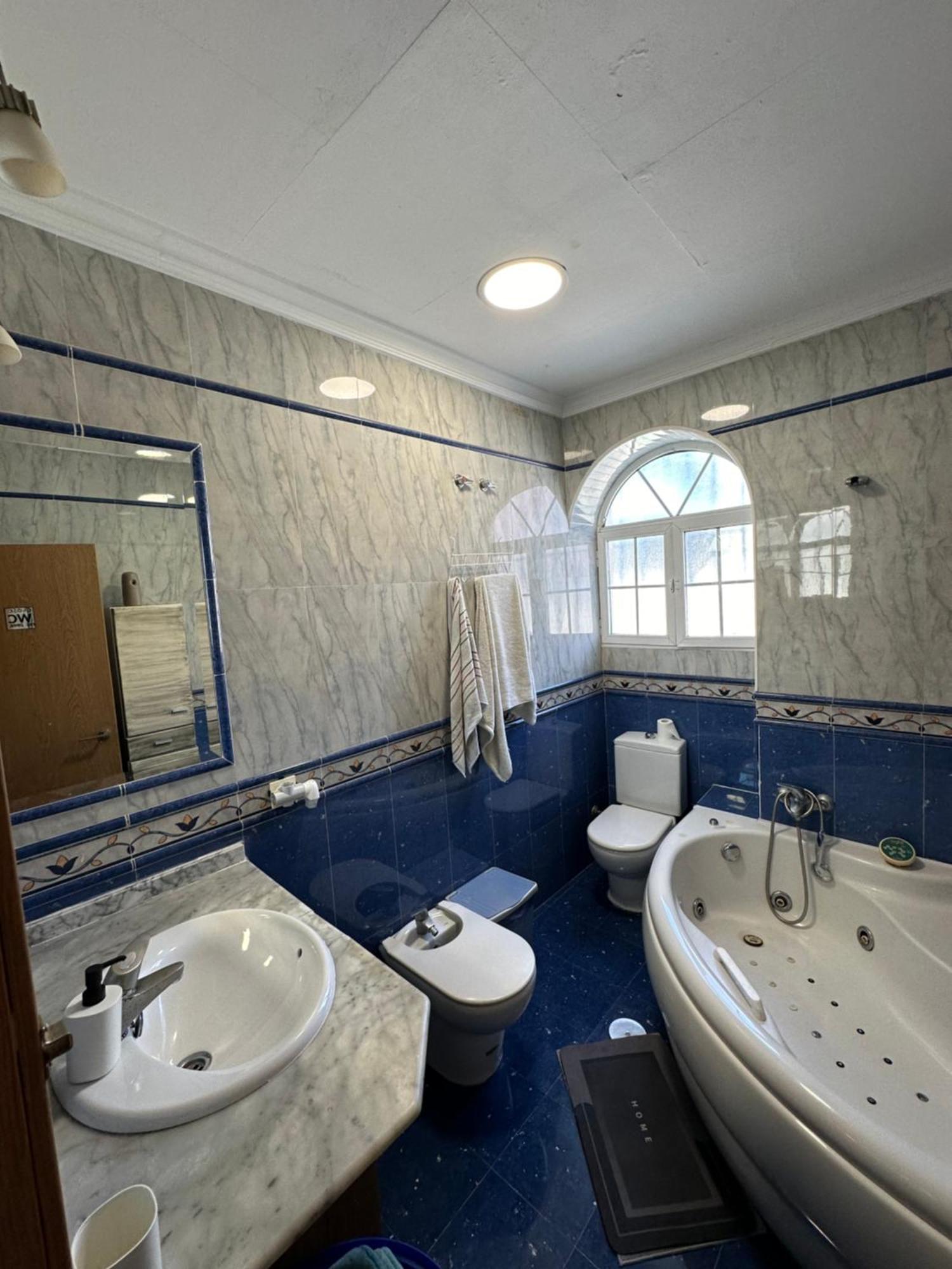 Habitacion En Piso Compartido En Malaga Capital Zewnętrze zdjęcie